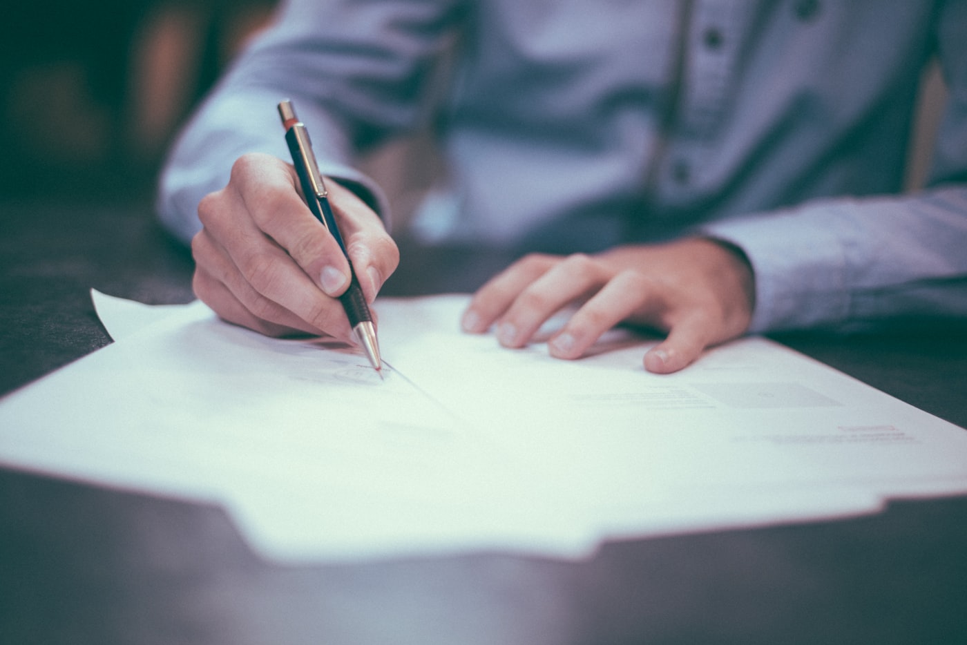 Assistance panne et assurance auto : ce que couvre vraiment ton contrat